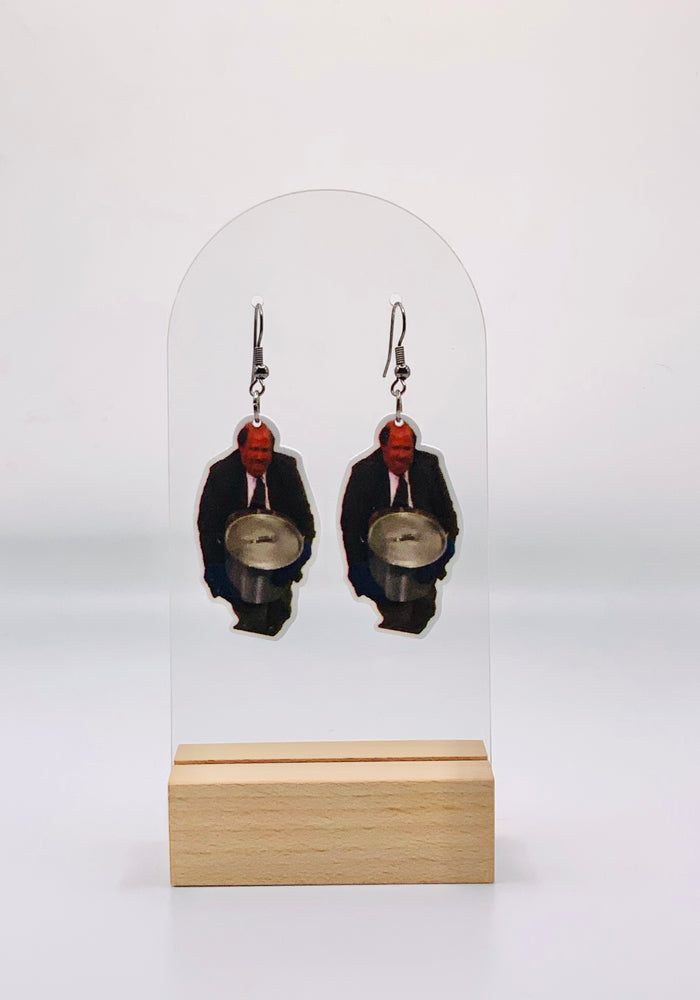 Kevin Malone’s Famous Chili Scene Earrings from The Office, capturing the unforgettable moment of Kevin spilling his chili, crafted in exquisite detail